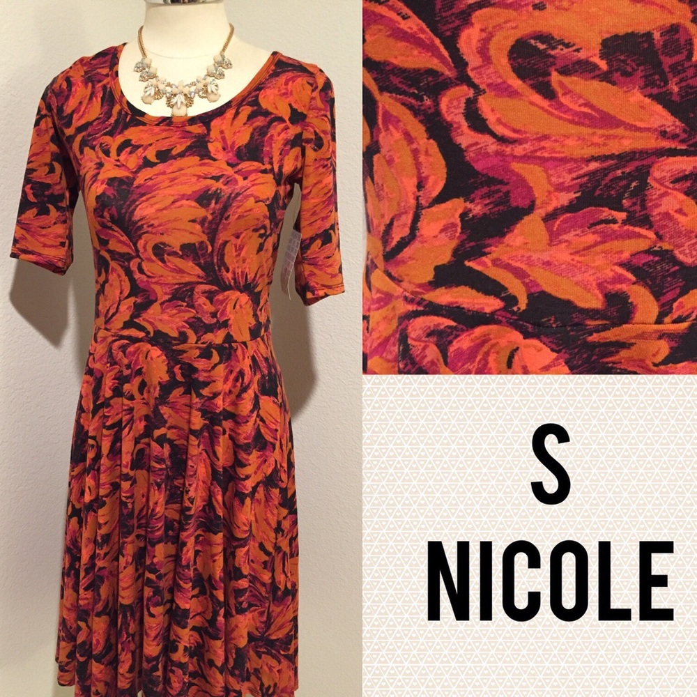 LULAROE NICOLE MIDI SWING DRESS SMALL